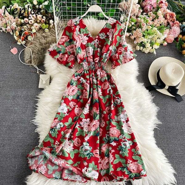 Neploe Summer Fashion V Neck Short Flare Sleeve Dress Women Holiday Bohemian Maxi Vestidos Pieghettato a vita alta Flower Print Robe Y0726