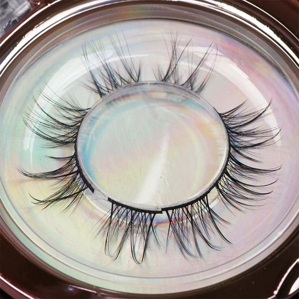 

grafting eyelashes daily dual-use segmented planting false cut out individual in a gold-plated round box