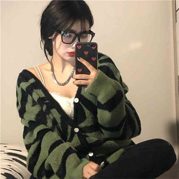 Maglioni autunnali primaverili per le donne Ragazza pigra coreana Retro Natale Verde scuro Trendy Giacca maglione con stampa zebrata Cardigan lavorato a maglia 210812