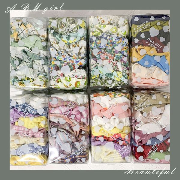 

hair bandsset of hair accessories in a box, Pink