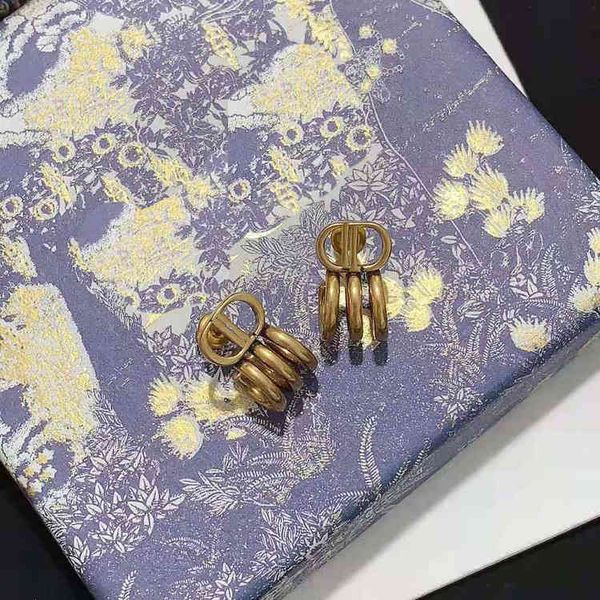 

design jewelry new letter three claw stud s925 silver needle fashion temperament earrings