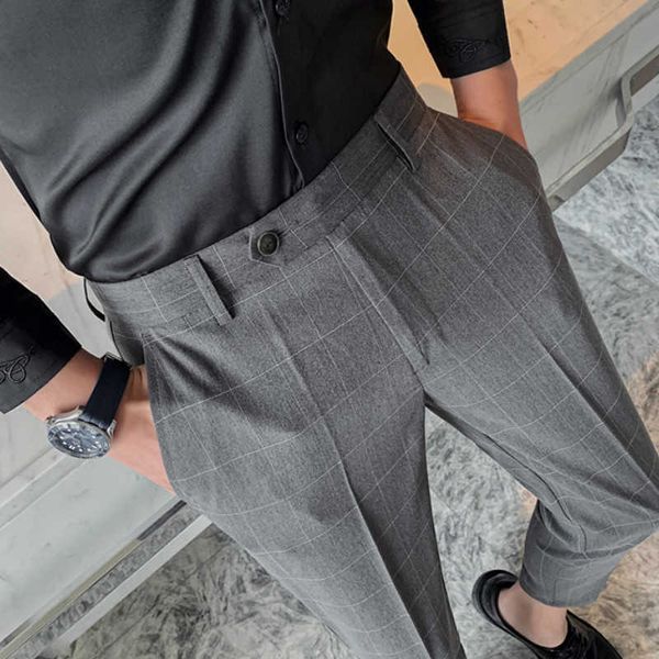 

autumn british style plaid men's pants formal business dress suit pants ankle length casual slim fit trousers pantalon homme 210527, White;black