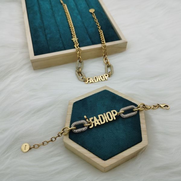 

design jewelry 2021 new letter necklace, Black