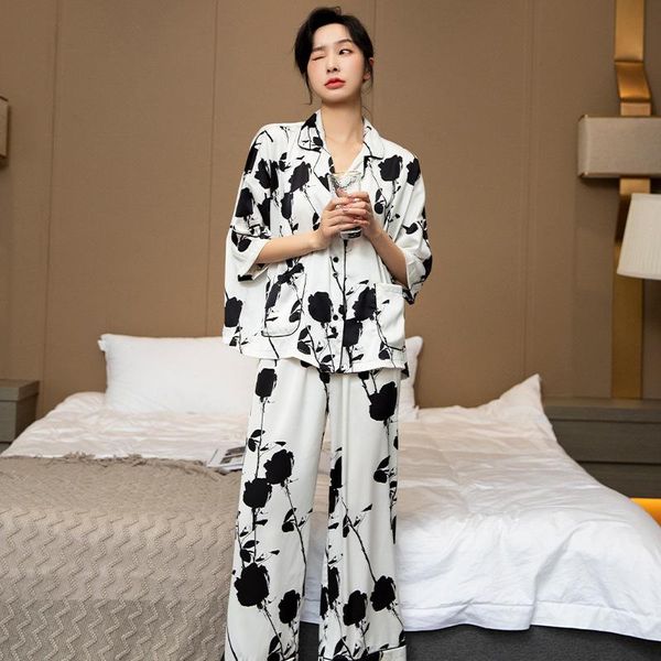 

women's sleepwear 2021 autumn ice silk women pajamas ladies suit three-quarter sleeve trousers black and white rose lazy temperament ou, Black;red