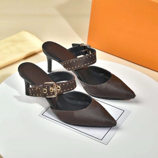 

luxury designer dress shoes mid-high heels classic letters leather chain shoes girls party wedding festival loui vuttones a16, Black