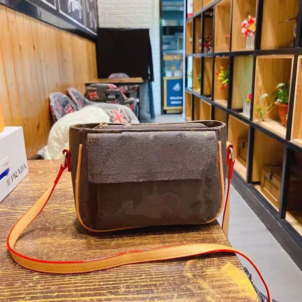 

2021 new single shoulder crossbody bag simulation high-grade female bag armpit tofu middle
