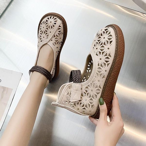 

sandals retro women's 2021 spring ethnic style hollow boots a word buckle with shallow mouth toe cap, Black