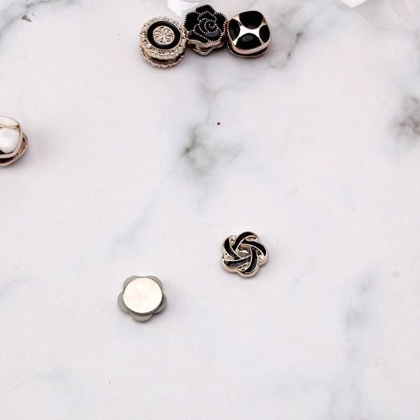 

pins, brooches cpdd strong magnetic buckle muslim jewelry accessories women's scarf, Gray