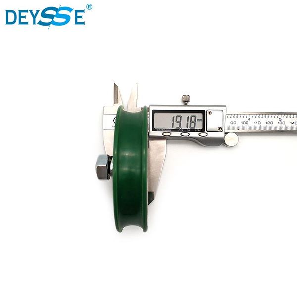 

deysse escalator door roller 85x19mm other hardware