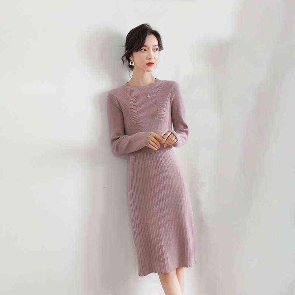 

casual dresses mom's autumn winter round neck pullover knitted korean version solid color slim fit knee length sleeve women's bott, Black;gray