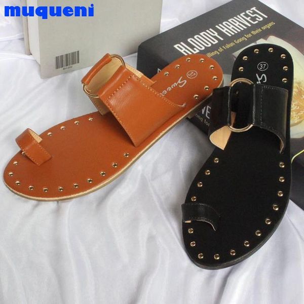 

summer woman slippers flat sandals open toe fashion rivet outdoor shoes plus size 43, Black