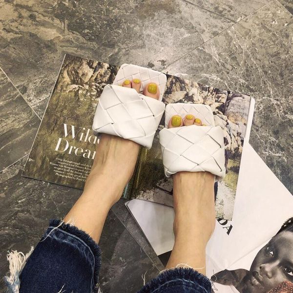 

slippers vallu 2021 little square head knitted women wear spring flat bottom fashion word trawl net red sandals beach o, Black