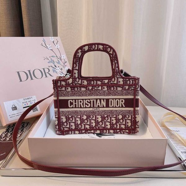 

women luxurys designers bags 2021 womens handbags purses designer crossbody wallet bag louisbags_18 hand queen's trend fashion versatil