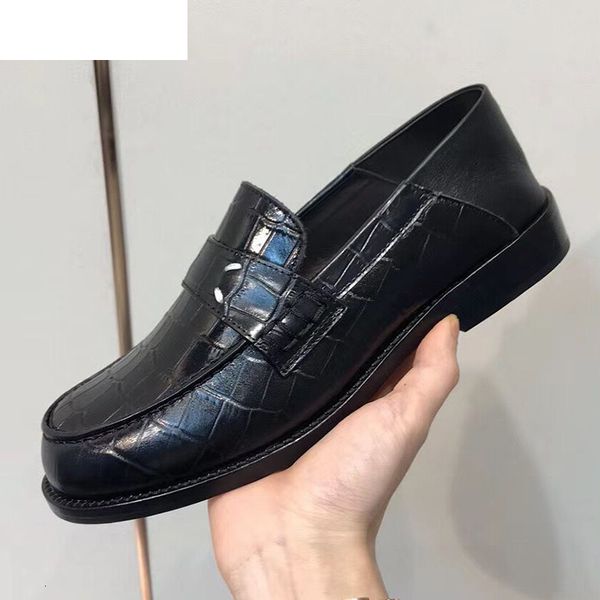 

sandals spring low heel loafers women round toe crocodile pattern real leather single shoes british style comfortable casual 2021, Black