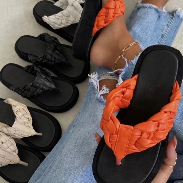 

slippers 2021 summer women's thick-soled mid-heel round toe flip-flops large size cool versatile fashion beach at home ms, Black