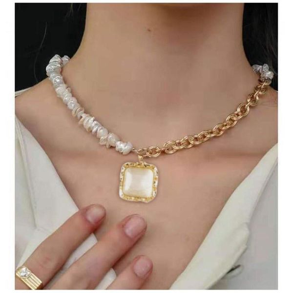 

pendant necklaces vintage alien shape pearl necklace woman temperament elegant fashion geometry fang brand alloy jewelry, Silver