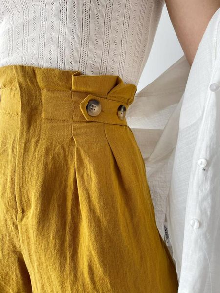 

women's shorts 2022 women pleated button detail linen taba high quallity turkish fabric, White;black