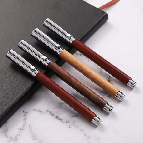 

the pen yiren high-grade rosewood pen can be used for business gifts