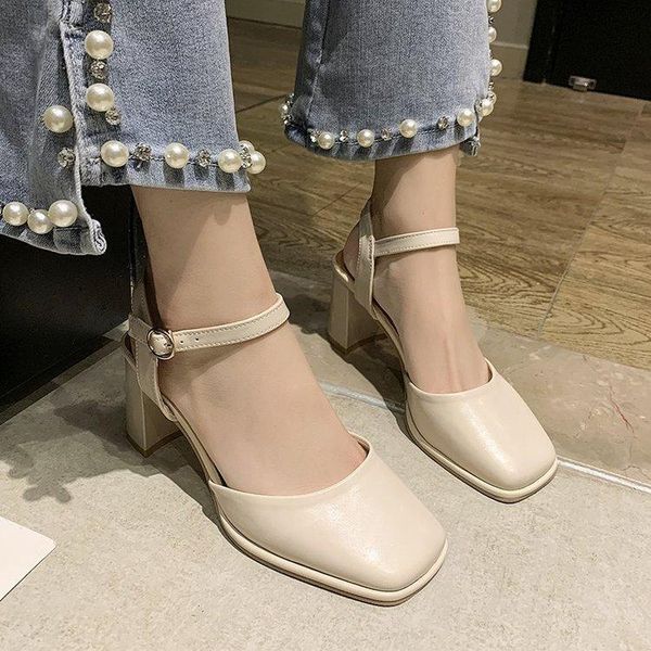 

chunky heel sandal half bun 2021 middle versatile lady shoes with one word buckle summer mary jane retro sandals, Black