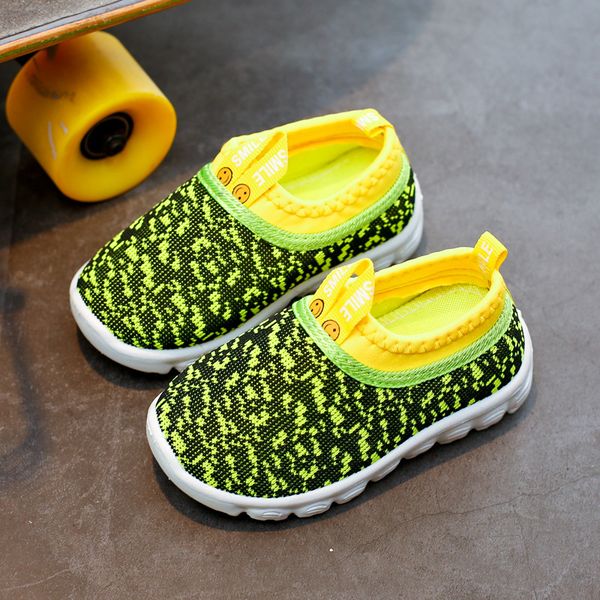 

2021 spring and summer sports shoes (childrens shoes boys shoes and girls shoes), Black;red