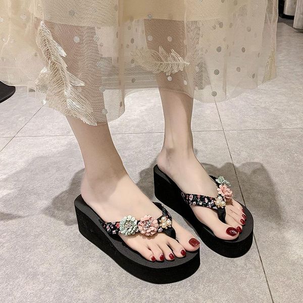 

shoes slippers heels on a wedge slipers women shale female beach rubber flip flops slides platform flower high 2021 sabot hawaii, Black