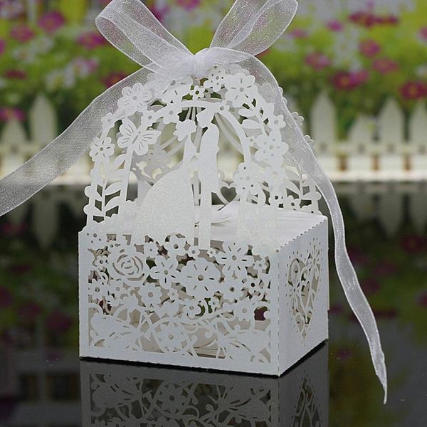 

gift wrap 20pcs/pack romantic laser cut wedding candy box bride groom carved pattern 250gsm shiny paper favor