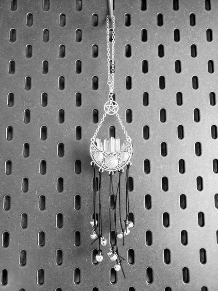 Chaveiros Bruxa Sino Proteção Porta Charme Lua Crescente Ponto de Cristal de Quartzo Presente para uma Bruxa Pentagrama Decoração Oculta Gift274V