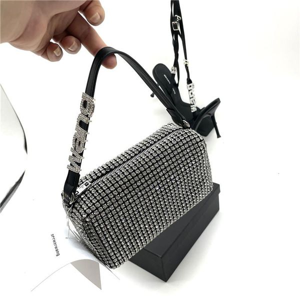 

evening bags 2021 ladies shoulder messenger portable rhinestone chain bag