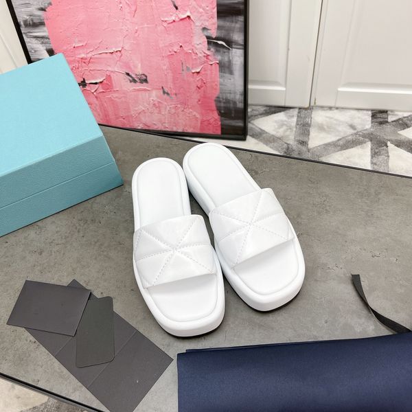 

slippers women's summer outer wear new year redn word thick-soled fashion niche sandals drag tide 01, Black