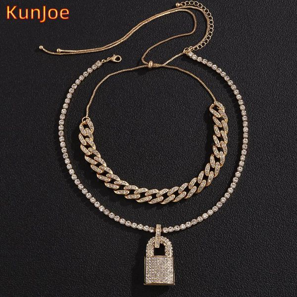 Collane con ciondolo KunJoe 2022 Hip Hop Bling Lock Choker Iced Out Shiny Cubic Zircon Collana per uomo Gioielli con ciondoli Moda Punk Cina