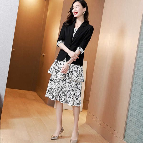 

chiffon suspender drs two piece suit with feminine temperament, Black;gray