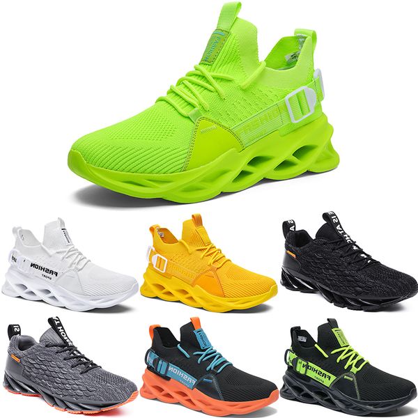 

black 2021 men triple running shoes white fashion mens women trendy great trainers breathable casual sports outdoor sneakers 40-45 s83 s