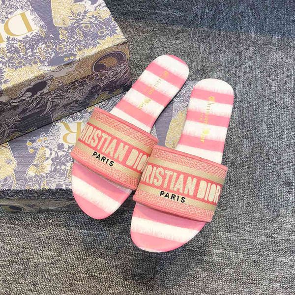 

high version d  slippers women wear letters embroiery print color matching beach resort sanals zlh, Black
