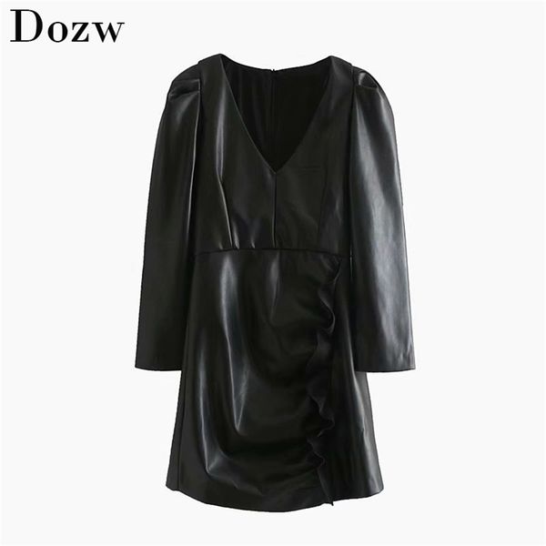 Sexy Black Pu Faux Leather Mini Dress Mulheres Deep V Neck Ruffles Manga Longa Partido Voltar Zíper Elegante Plissado ES 210515