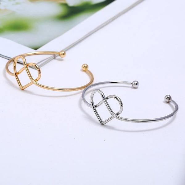 

bangle han edition of contracted heart shape openings bracelet women fashion and personality exquisite joker adorn article, Black