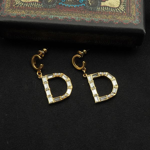 

design jewelry new square diamond letter pendant women's earrings brass material trend style, Silver