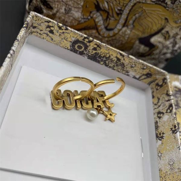 

70% off outlet online family new two finger diamond letter pearl five pointed star ring, Silver