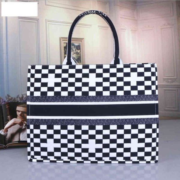 

handbag branded crossbody mini luxurys bags designer tote bag shoulder_bag retro large capacity all black classic chain simplicity practica