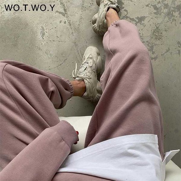 WOTWOY Ispessimento in pile con coulisse Pantaloni sportivi da donna Elastico in vita Autunno Inverno Pantaloni caldi Donna Bianco Rosa Pantaloni casual 211112