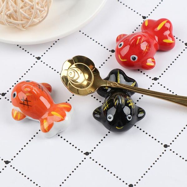 

chopsticks 1pc ceramic cartoon holder rack fish