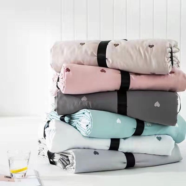 

water system tencel xingyue summer cool quilt rain silk cotton filling there are large and small sizes comforters & sets
