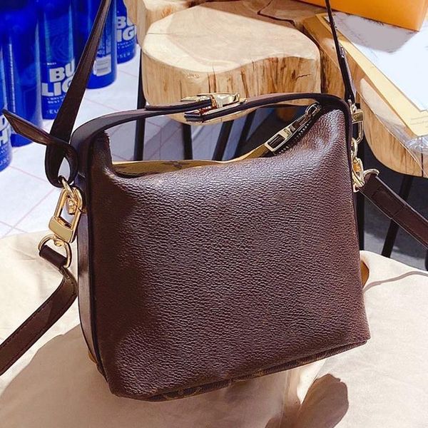 

handbag designer handbags women luxurys designers bags 2021 deauville tote zhouzhoubao123 crossbody bag cosmetic ladies shoulde