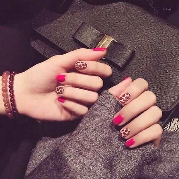 

girls cute leopard pattern fake nails ladies diy fashion short design false rose red full cover nail art tips with glue1, Red;gold