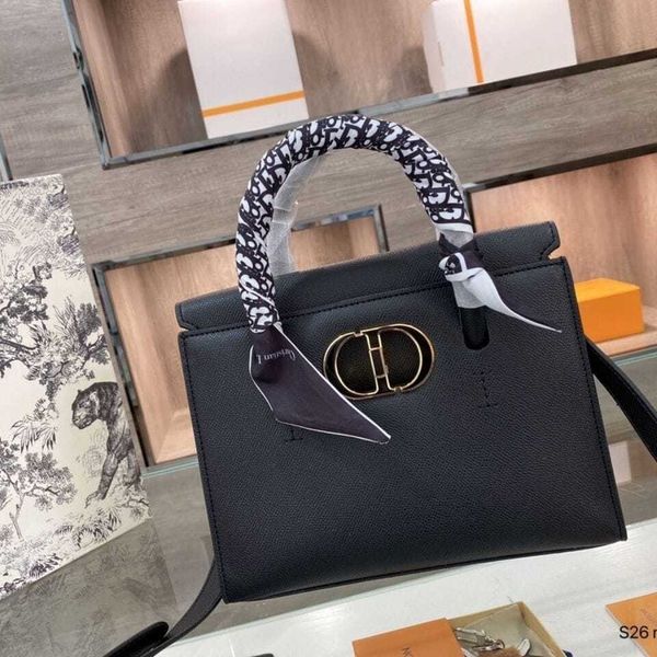 

d di ce 2021 casual and fashionable portable messenger box bag zly