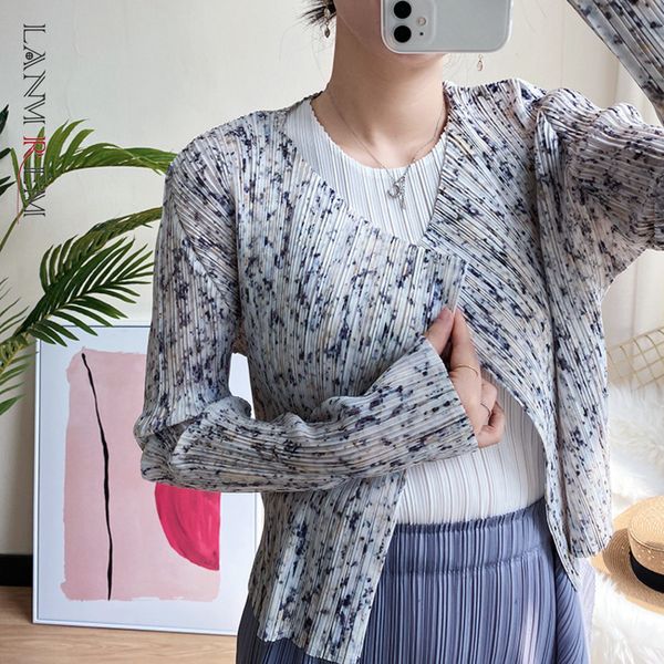 

spring v neck single-button floral print loose pleated cardigan short sleeve light weight coat for women 2a2563 210507, White
