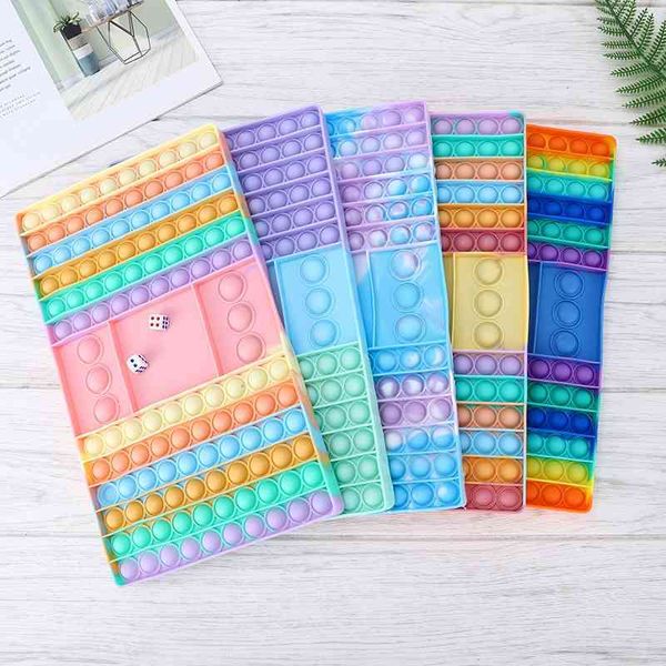 

macarone chessboard rodent killing pioneer educational toys to cultivate children's computing ability