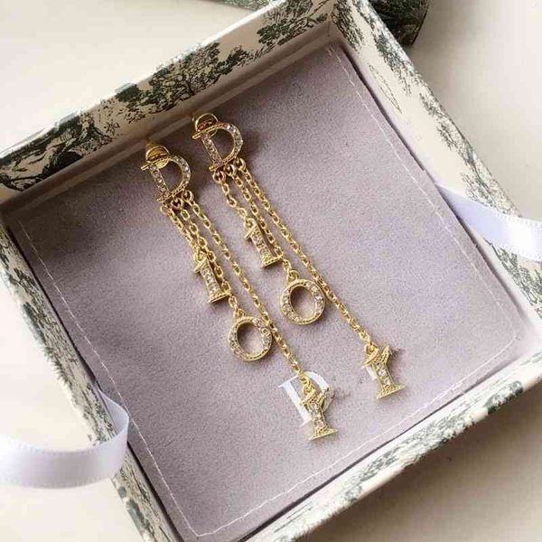 

70% off outlet online shidifei letter tassel inlaid diamond silver needle female earrings high edition, Golden