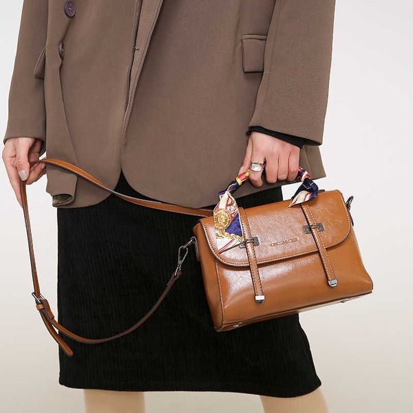 

2022women's bag korean fashion messenger single shoulder portable bag women's messenger bag