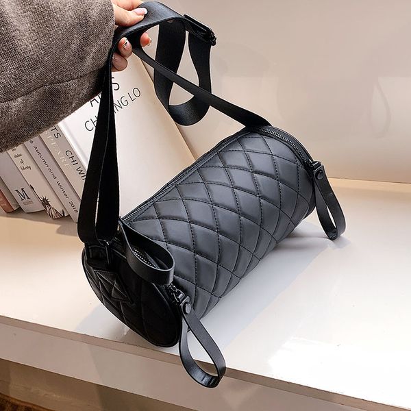 

nylon cylinder bags womens 2022 new rhombus shoulder bucket bag fashion messenger pillow bag