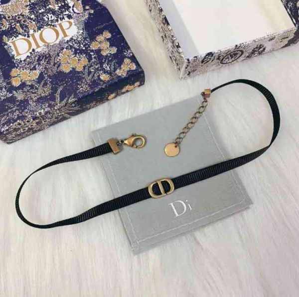 

luxury designer fashion necklace dijia's 20-year-old d-letter satin ribbon smooth face clavicle net red neck chain female, Red;brown